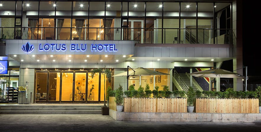 Lotus Blu Hotel exterior