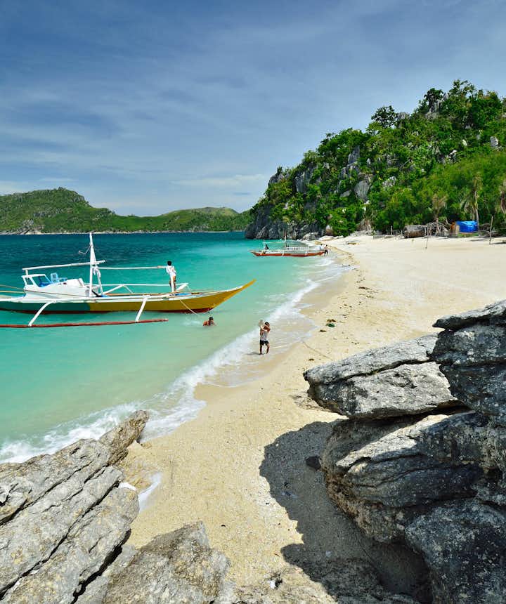 Islas de Gigantes Iloilo Island Hopping Guide: Best Time to Go, How to Go, Where to Stay, Itinerary