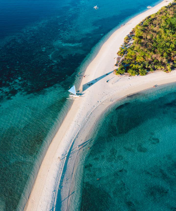 Aerial view of Bonbon Island's sandbar