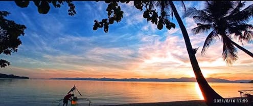 Watch the sun set at Logbon Island