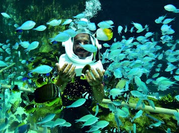 Aquanaut helmet diving in Boracay