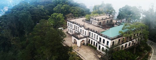 Dominican Ruins-explore the country-old retreat house