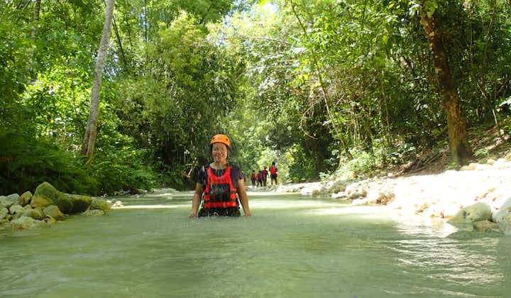 Enjoy the summer heat and cold water of Kawasan in Badian Cebu