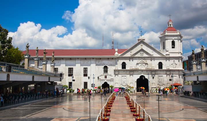 Visit Basilica del Santo Nino from Cebu City
