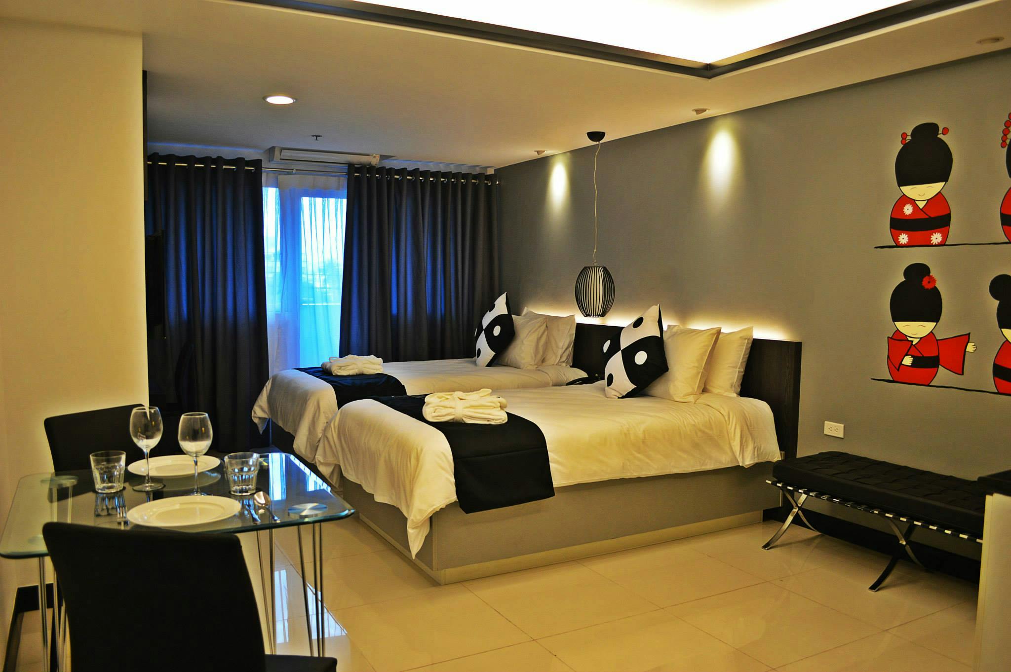 Studio Deluxe at Y2 Residence Hotel Makati
