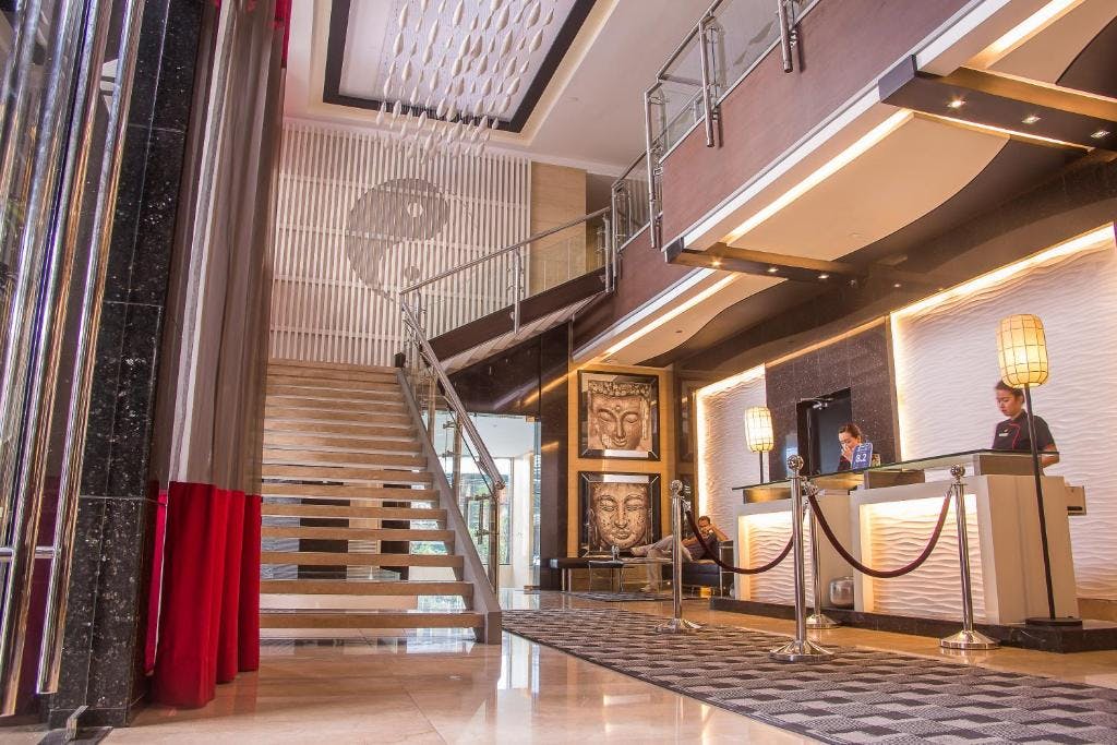 Lobby of Y2 Residence Hotel Makati