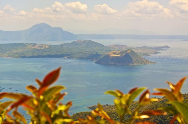 13 Tagaytay Coffee Shops with Taal View That You Should Visit