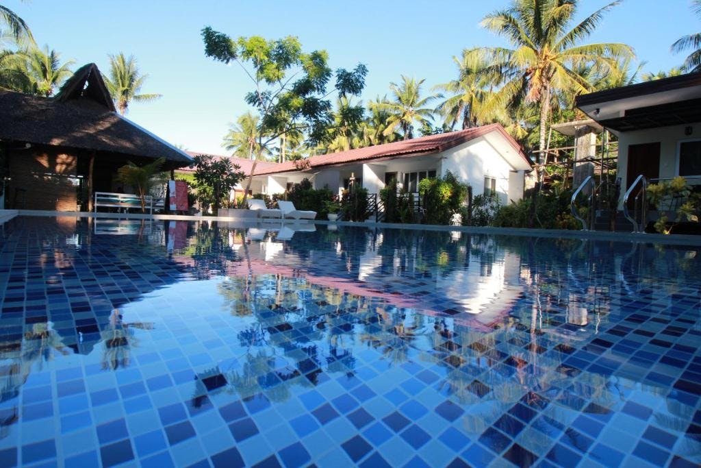 Swimming Pool in a Budget Resort in Siargao