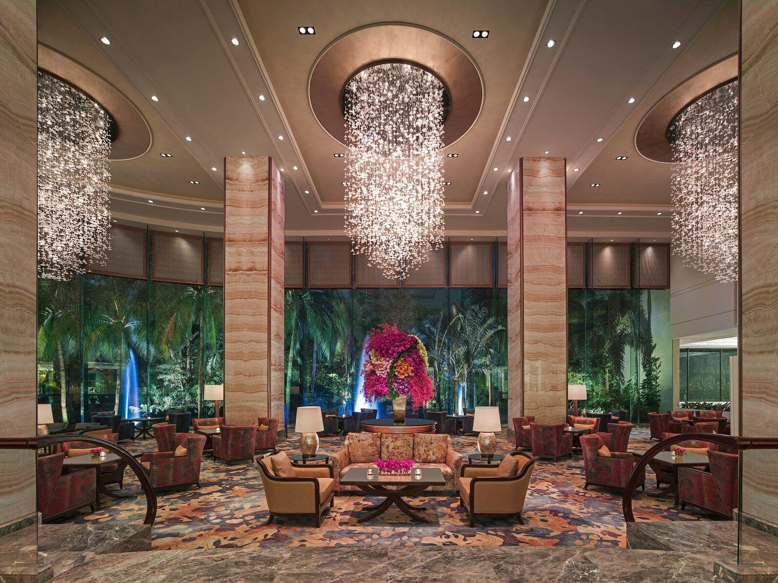 Lobby, EDSA Shangri-La Hotel Manila