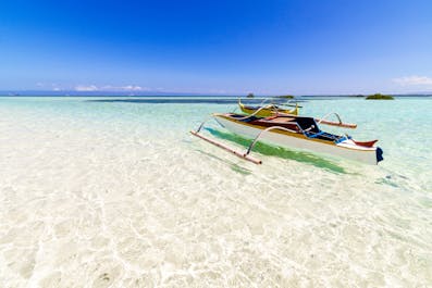 Shallow clear waters of Viirgin Island, Bohol