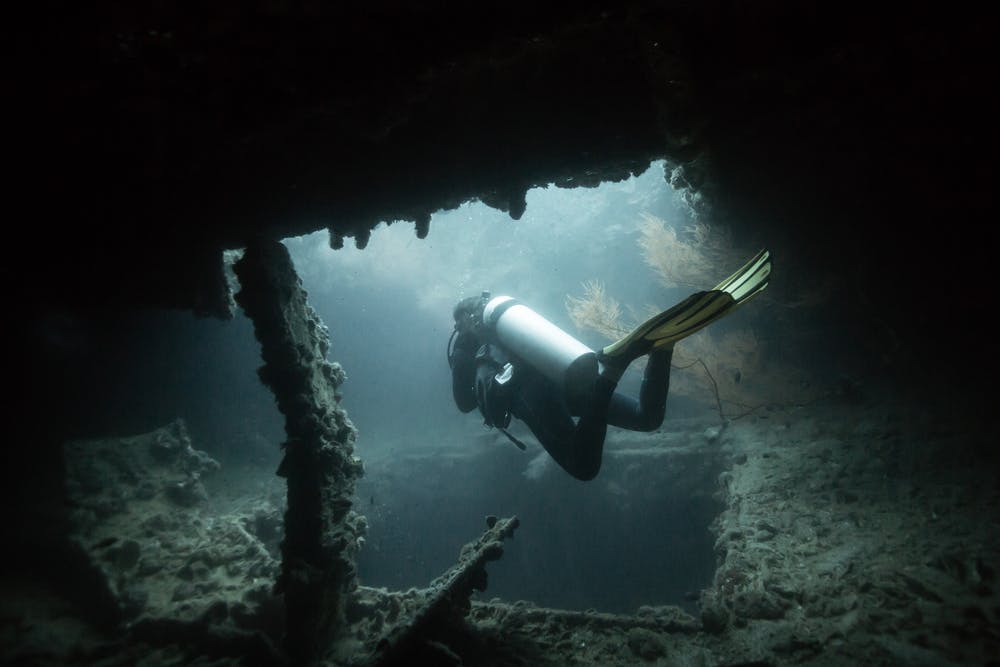 Inside the World War 2 Shipwrecks in Coron Bay, Palawan