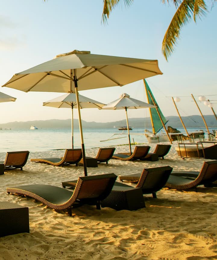 Best Places to Watch the Boracay Sunset &amp; Sunrise