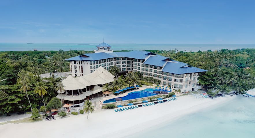Beachfront view of The Bellevue Resort in Bohol