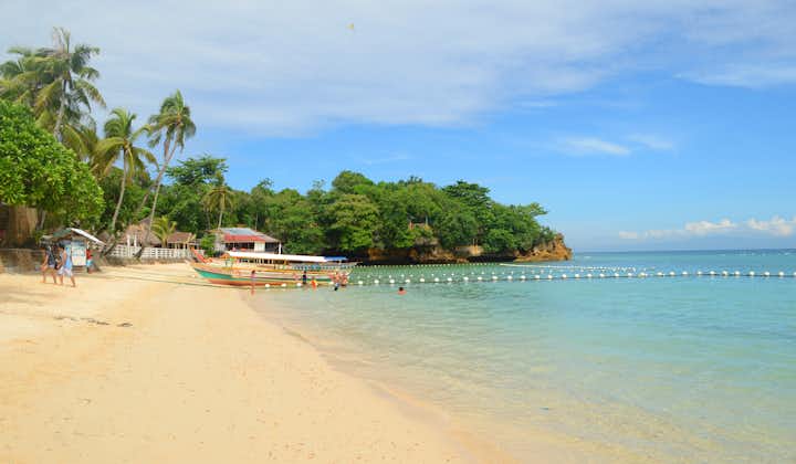 Enjoy the clear beach waters of Raymen Beach Resort