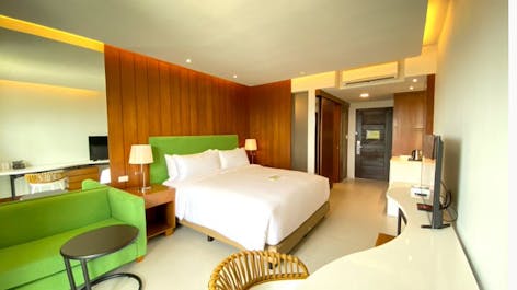 Spacious deluxe room of Timberland Highlands Resort, San Mateo, Rizal