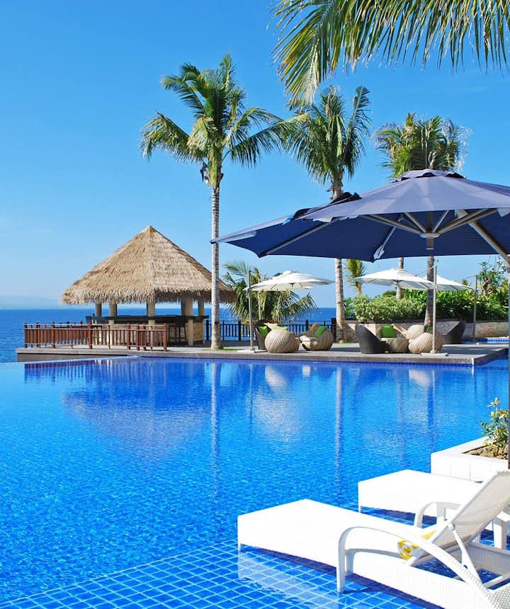 Dusit Thani Mactan Cebu Resort's poolside