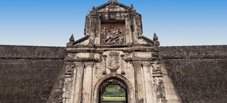 Stroll around Fort Santiago in Intramuros