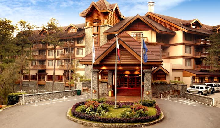 Entrance of The Manor Hotel Baguio