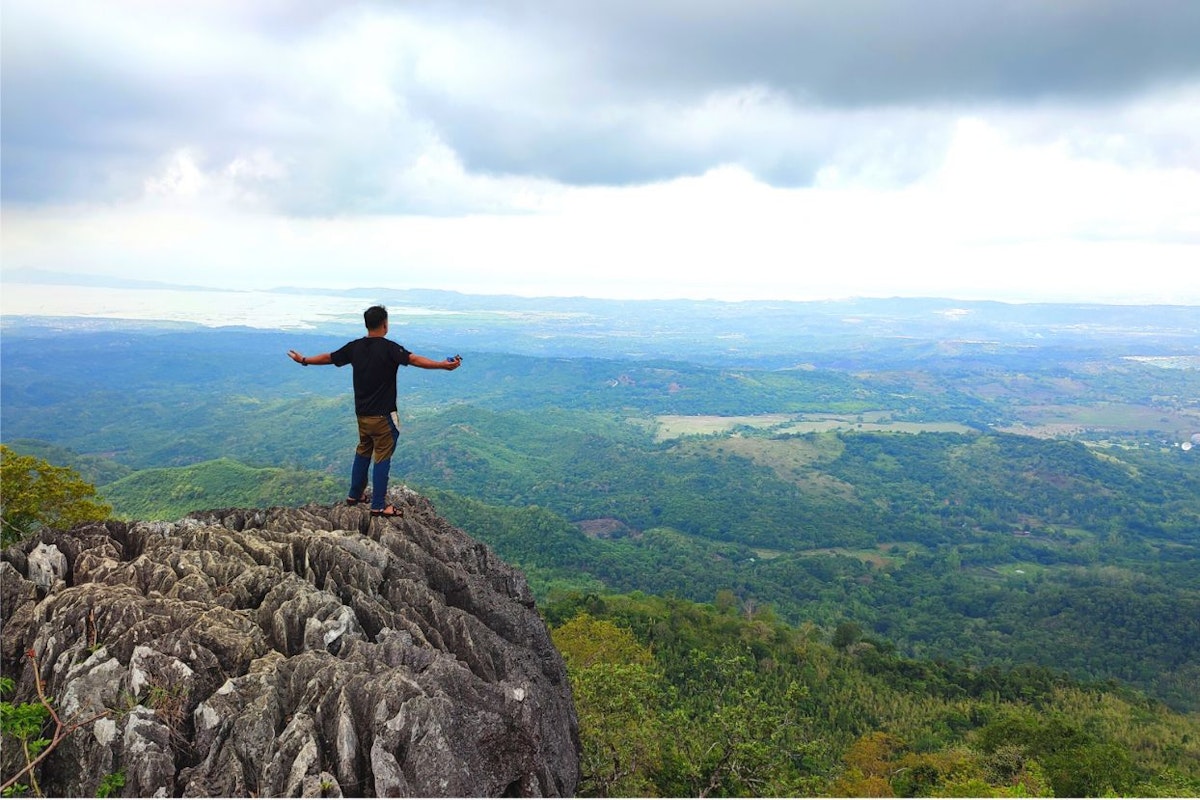 Rizal Nagpatong Rock Formation & Tungtong Falls Day Hike for Beginners ...