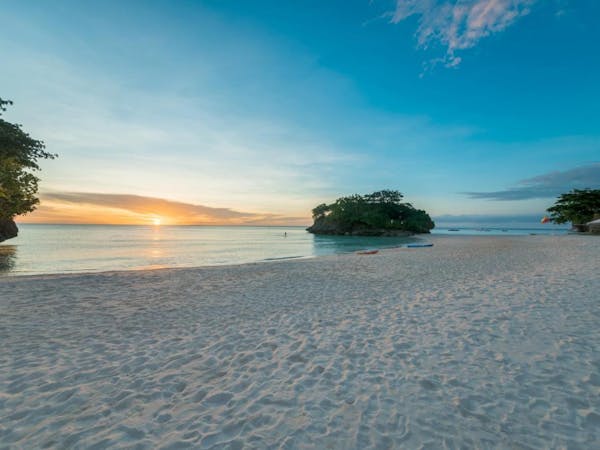 Crimson Resort and Spa Boracay (Packages)