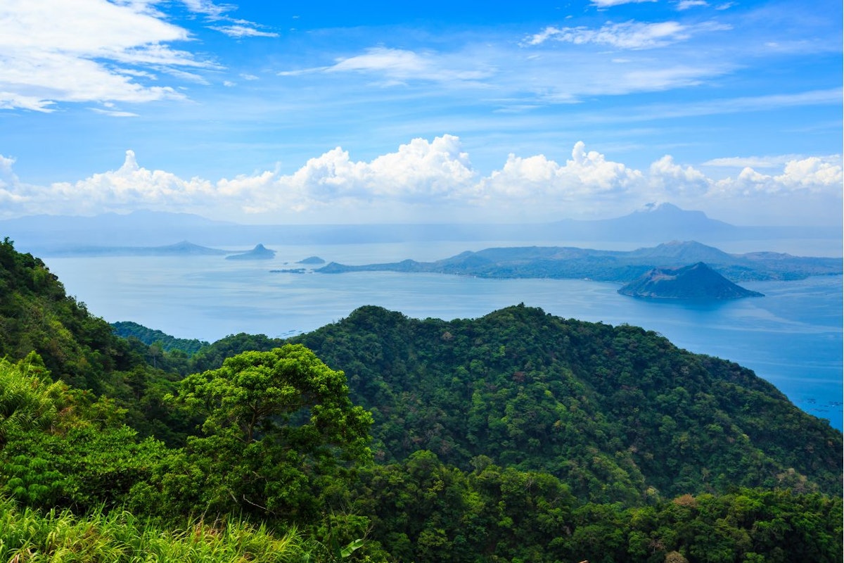 Private Taal Lake Tour with Boat Ride Near Volcano, Guide & Entrance ...