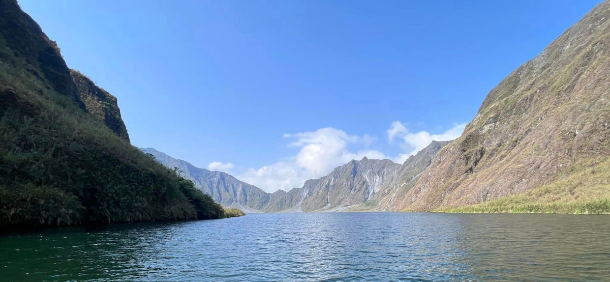 Mt Pinatubo Day Tour With Tour Guide Toblerone Hills Crater Lake Guide To The Philippines 7972