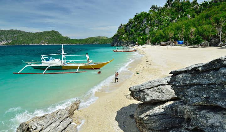 Breathtaking 9-Day Islands & Beaches Tour Package to Boracay, Bacolod, Iloilo & Guimaras