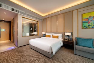4D3N Cebu City Package from Manila | Fili Hotel by Nustar with Flights, Tours, Breakfast & Transfers