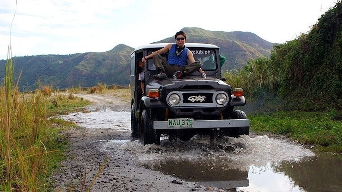 Mount Pinatubo Shared Adventure Tour With 4x4 Ride And Trek Meal 