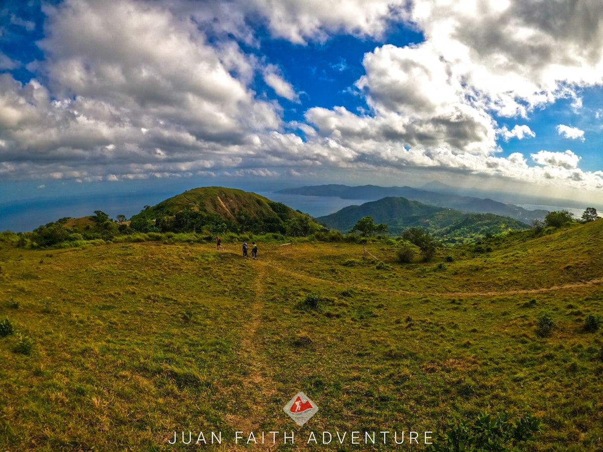 Mt Gulugod Baboy Batangas Day Hike With Climb Certificate And Transfers