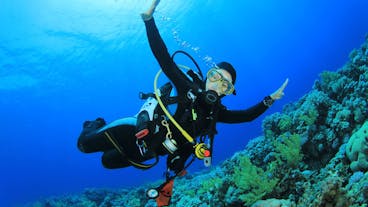 Boracay Discover Scuba Diving with Gears & PADI Instructor