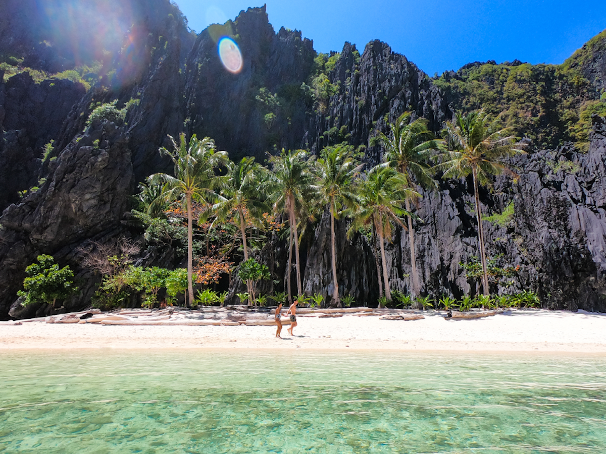 El Nido Island Hopping Tour to the Best Beaches | Guide to the Philippines